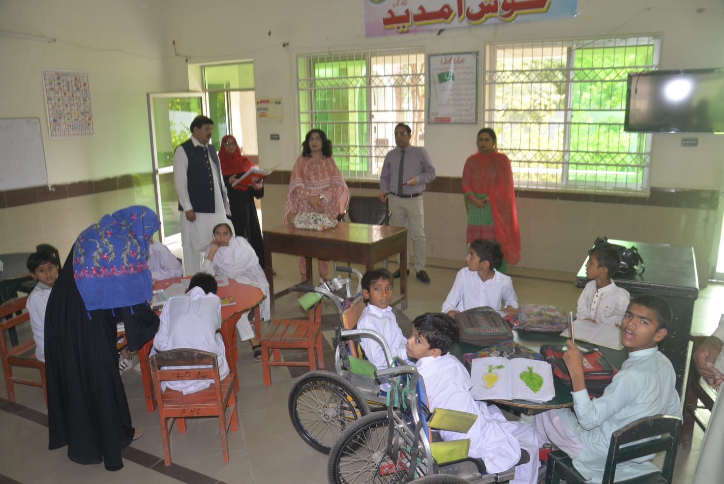Ms. Saima Saeed Secretary Special Education Department Punjab visited ...